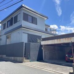 🏡リフォーム済　シャッター付き駐車場有り　再生戸建て住宅　…