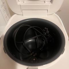 炊飯器の画像