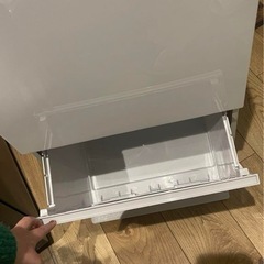 ニトリすっきり収まる薄型ワイドペダルペール(2段 40L)の画像