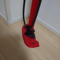 自転車空気入れの画像