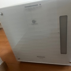 美品　Panasonic 気化式加湿機　FE-KXU07の画像