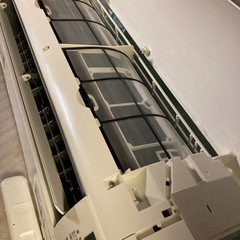 ⑤ダイキン　6〜8畳　ストリーマエアコン　標準取付け工事込み！の画像
