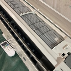 ⑦日立　エアコン　標準取付け工事込み！ 
10畳　の画像