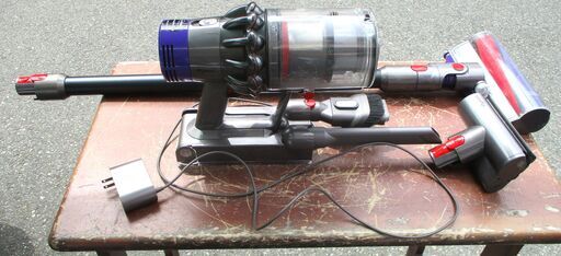 ☆ ダイソン dyson SV12 cyclone コードレスクリーナー サイクロン◆人気のハイパワー掃除機