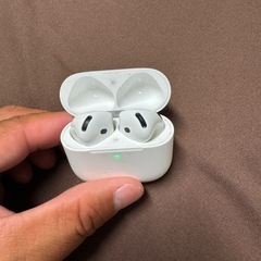 AirPods4代目の画像