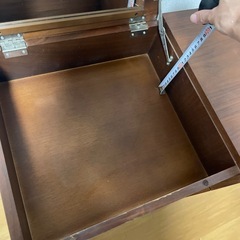 収納型鏡　引き出し付き　ドレッサー　ブラウンの画像