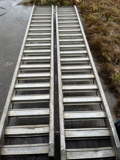 北海道 引取可 長さ3620幅550高さ140 アルミブリッジ 2本 4t 5t