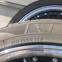 ロクサーニ 225/40r19 タイヤ＆ホイール 4本セットの画像