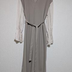 新品！ジーラ ドッキングワンピース ベージュ の画像