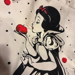 ディズニーリゾート　トートバッグ　白雪姫の画像