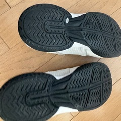 adidas テニスシューズ 20センチの画像