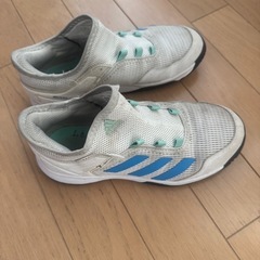 adidas テニスシューズ 20センチの画像