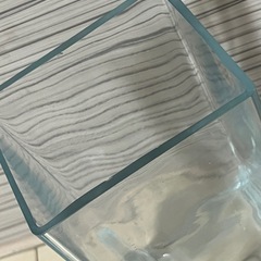 IKEA ガラス花瓶の画像