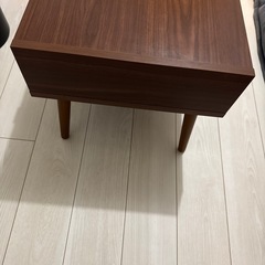 センターテーブルの画像