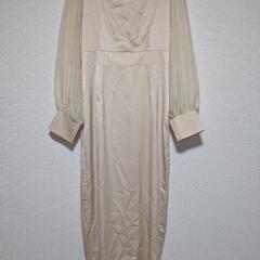 新品！ヌナ 切り替えシアーワンピースの画像