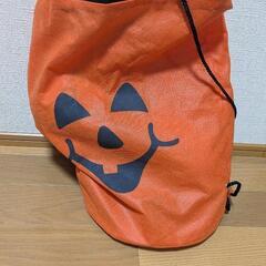 ハロウィンセット　バッグ　ガイコツ　デコレーションテープなどの画像