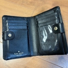 【kate spade】折りたたみ財布の画像