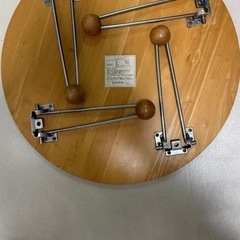 折り畳みテーブルの画像
