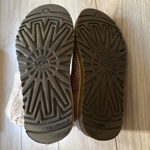 ugg ニットブーツ 22cm