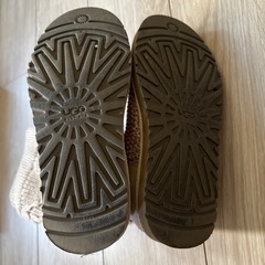 ugg ニットブーツ 22cmの画像