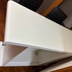 バーカウンター&可動式チェアの画像