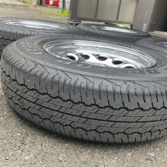 ジムニー シエラ純正 メッキスチールホイール バリ山タイヤ付き！の画像