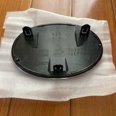 トヨタハイブリッドエンブレムの画像