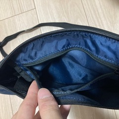 ニューエラ　サコッシュの画像