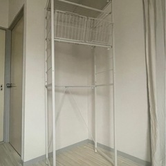 【元値14000円】伸縮ランドリーラック 洗濯機ラック カゴ付きの画像
