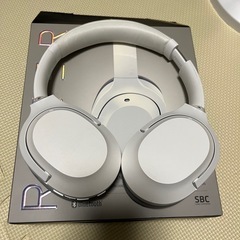 RAZER OPUS Xヘッドホンの画像