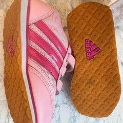 adidas ベビーシューズ ピンク 15cmの画像
