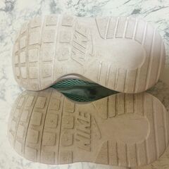 ほぼ未使用　Nike ミントグリーン ベビーシューズ　15.5cmの画像