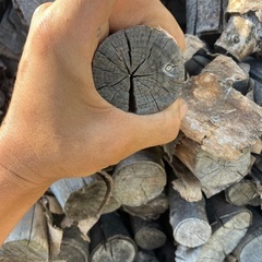 広葉樹　薪　軽トラ山盛りの画像