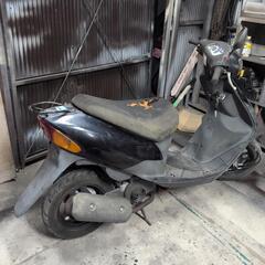 三重県津市から〜黒のレッツ２‼️実働〜‼️格安スクーター、原付きバイク、オートバイ‼️CA1PA 2ST 2サイクル　スズキ　SUZUKI　通勤や買い物などに最適❗️ベース車輌、レストア　部品取り　旧車　の画像