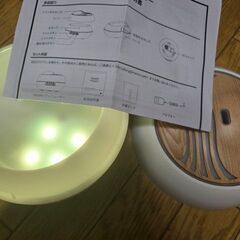 新品　光と香りでリラックス アロマディフューザー 大容量400ML 間欠/連続噴霧の画像