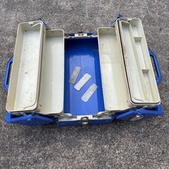 KTC スチール工具箱の画像
