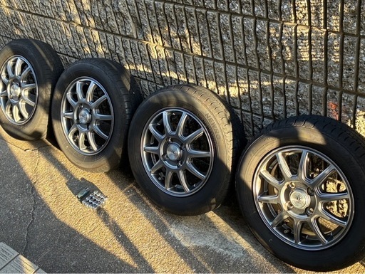 軽自動車タイヤ、ホイールセット　ブリヂストン ⑥155.65.13 タイヤ4本と中古美品ホイールとナット付き