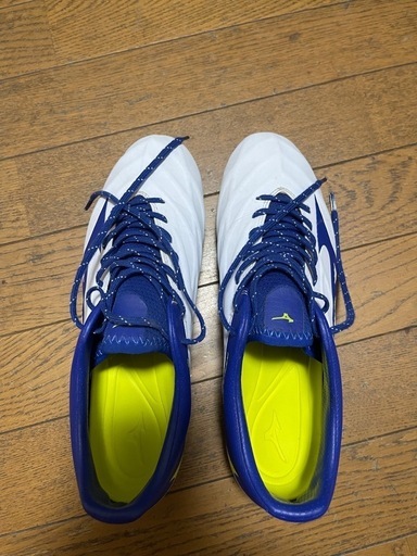 サッカー　スパイク