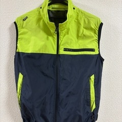 ミドリ安全 クールファン2個 バッテリー2個 充電器 空調服の画像