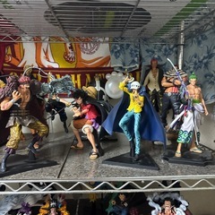 ワンピースフィギュアセットの画像