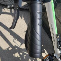 ホワイト　クロスバイクの画像