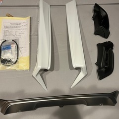 220系クラウン TRDリアバンパースポイラー塗装済み　プレシャスホワイトパールの画像