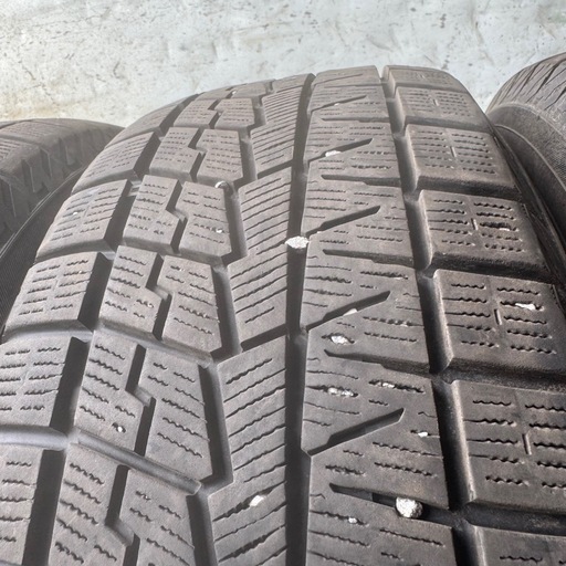 バリ山　YOKOHAMA ヨコハマ　IG70 215/60R16 スタッドレス　タイヤ　2021年製　16インチ　エスティマ　など