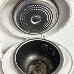 炊飯器の画像