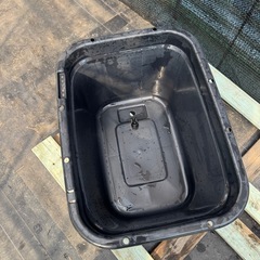 タライ　60リットル　メダカ飼育容器の画像