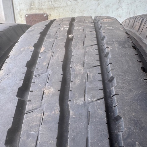 鉄ホイール付　バリ山　YOKOHAMA LT151R 175/75R15 103/101L LT 12PR 夏タイヤ　2022年製　1