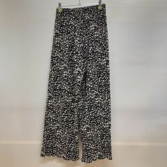 CHARMBERRYTIC 総柄プリーツワイドパンツ（ブラック）Mの画像