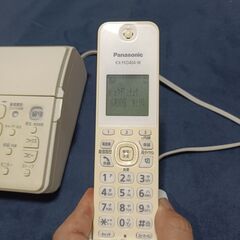 Panasonic KX-PD304-W 親機1台 子機1台の画像