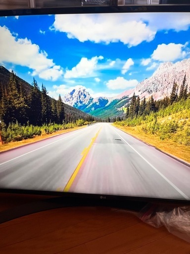 液晶テレビ43インチ　LG