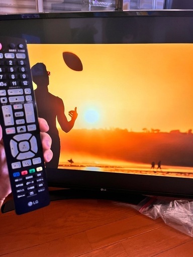 液晶テレビ43インチ　LG